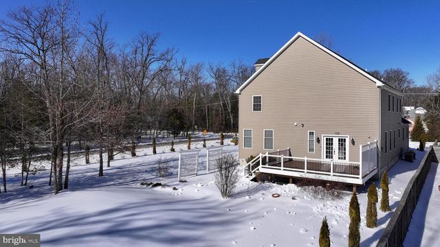 2123 BEACH, Pasadena, MD 21122