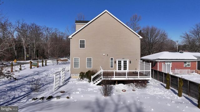 2123 BEACH, Pasadena, MD 21122