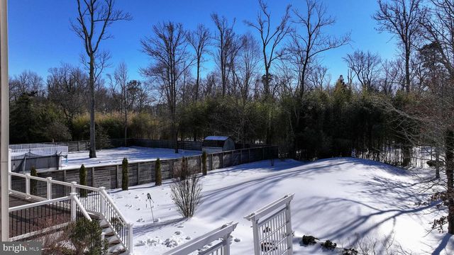 2123 BEACH, Pasadena, MD 21122