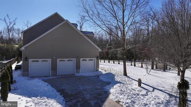 2123 BEACH, Pasadena, MD 21122