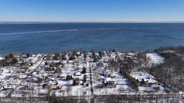 2123 BEACH, Pasadena, MD 21122