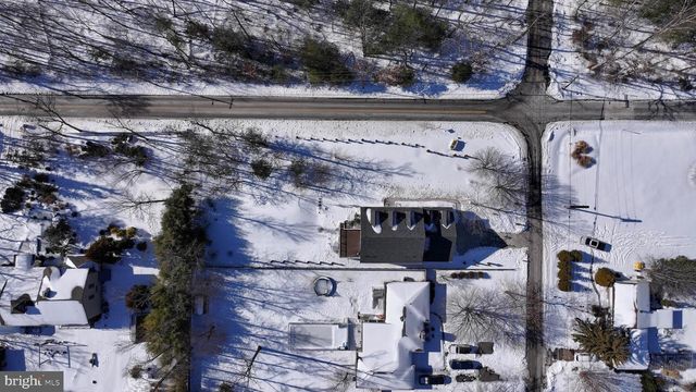 2123 BEACH, Pasadena, MD 21122