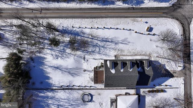 2123 BEACH, Pasadena, MD 21122