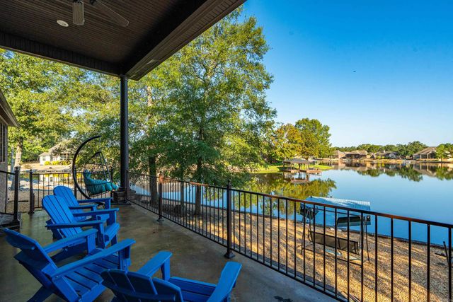 3 Gandia Place, Hot Springs Village, AR 71909