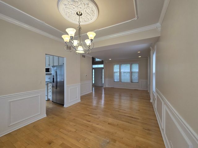 217 Lexington Court, Grayslake, IL 60030