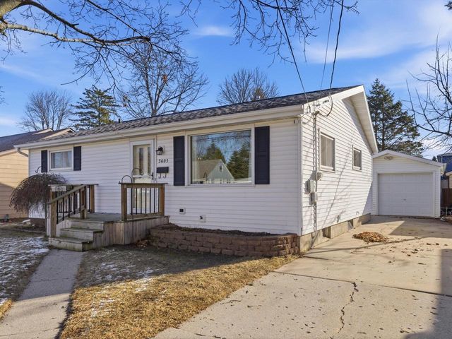 3605 Tannery ROAD, Two Rivers, WI 54241