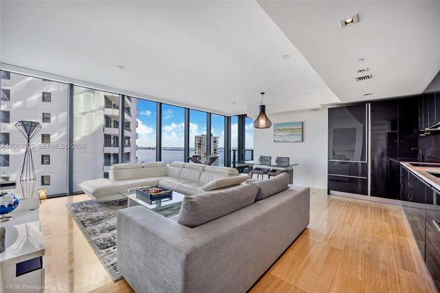 1451 Brickell Avenue 1003, Miami, FL 33131
