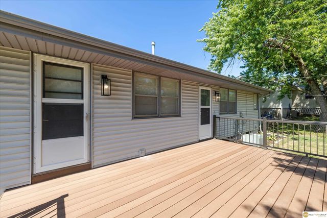 12123 Weir Street, Omaha, NE 68137