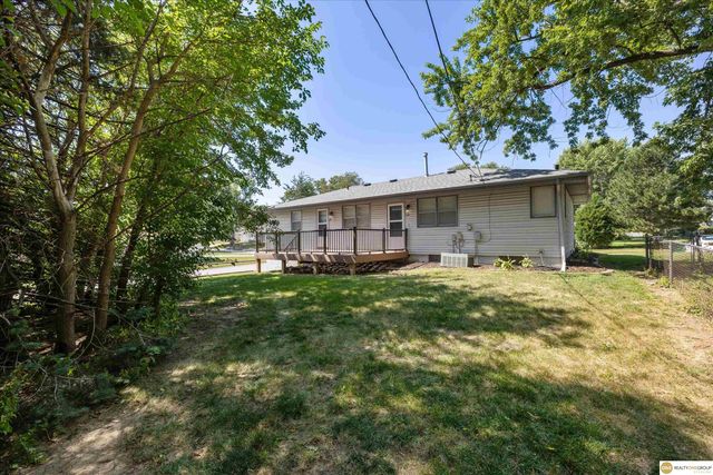 12123 Weir Street, Omaha, NE 68137