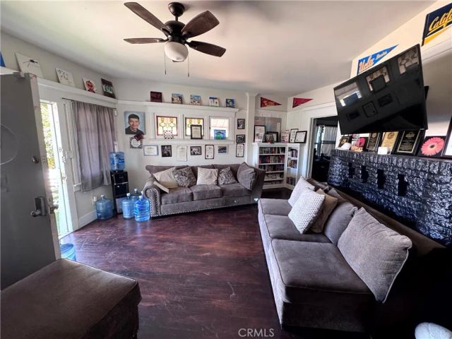 3301 Eagle Rock Boulevard, Los Angeles, CA 90065