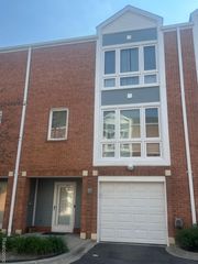 230 Main Sail Court 32, Detroit, MI 48207