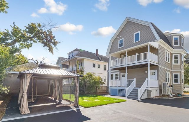 85 Kenmere 1, Medford, MA 02155