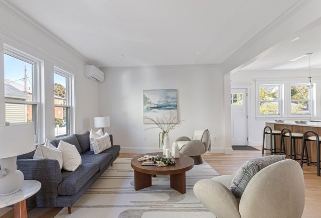85 Kenmere 1, Medford, MA 02155