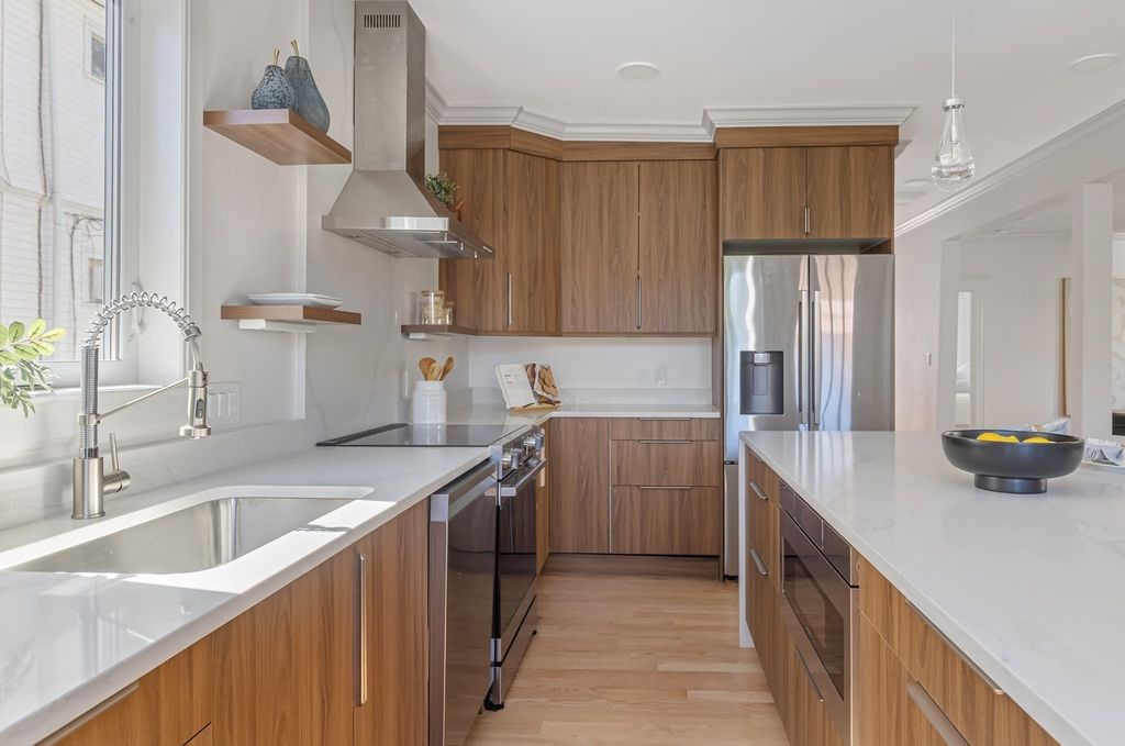 85 Kenmere 1, Medford, MA 02155