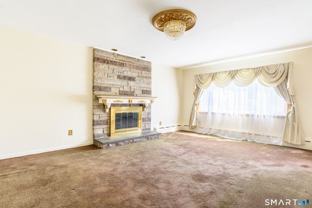 34 Bassick Road, Trumbull, CT 06611