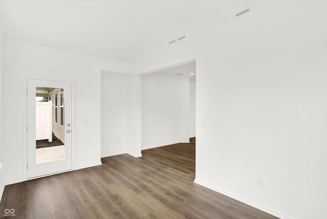 7601 Bluegill Drive, Noblesville, IN 46062