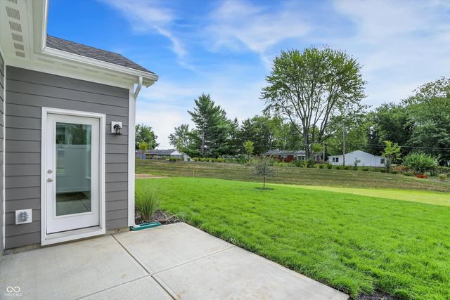 7601 Bluegill Drive, Noblesville, IN 46062