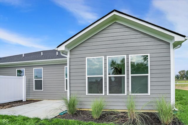 7601 Bluegill Drive, Noblesville, IN 46062