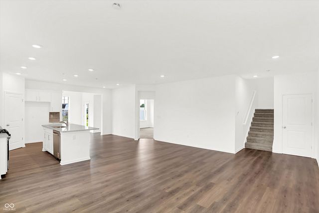 7601 Bluegill Drive, Noblesville, IN 46062