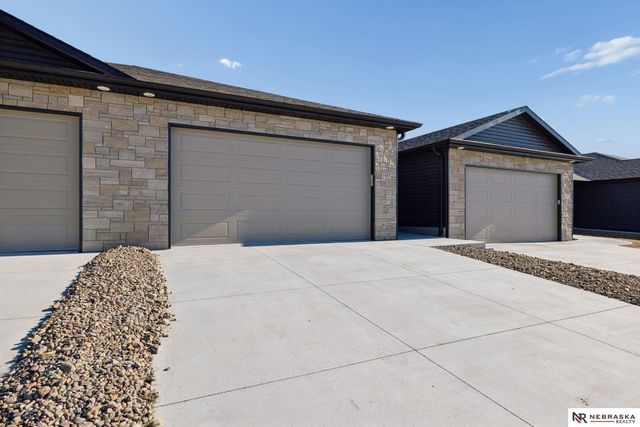 1955 Battista Avenue, Lincoln, NE 68521