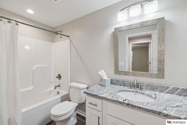 1955 Battista Avenue, Lincoln, NE 68521