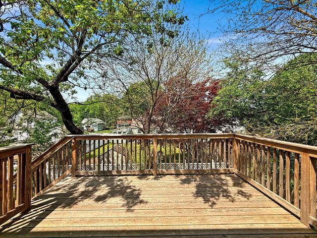 16 Adelle Circuit, Worcester, MA 01607