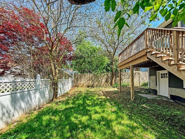 16 Adelle Circuit, Worcester, MA 01607