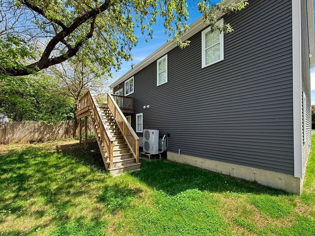 16 Adelle Circuit, Worcester, MA 01607