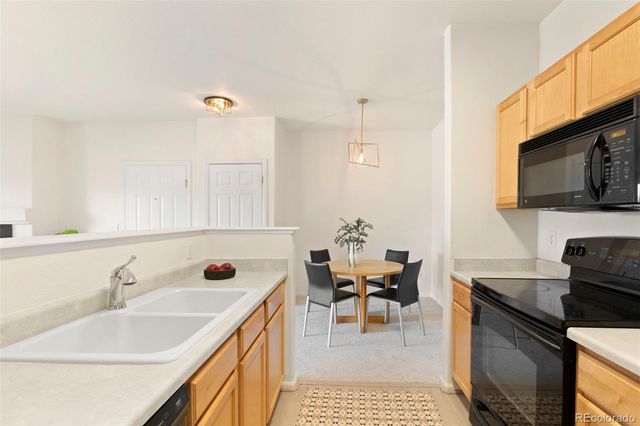 4451 S Ammons Street 3-302, Denver, CO 80123
