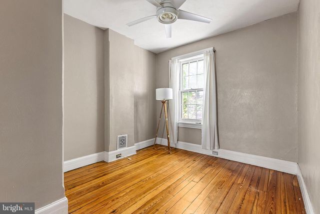 1010 TRENTON PL, Wilmington, DE 19801