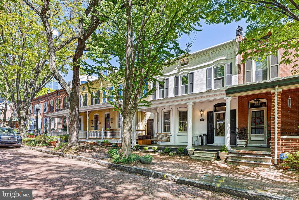 1010 TRENTON PL, Wilmington, DE 19801