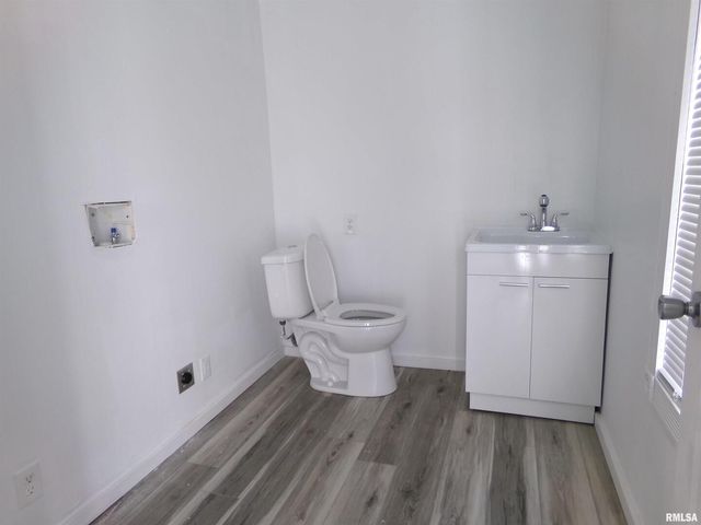 402 N Cochran Street, West Frankfort, IL 62896