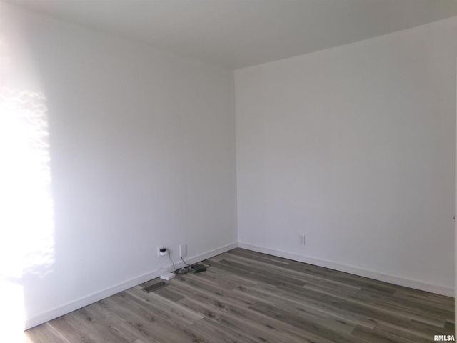 402 N Cochran Street, West Frankfort, IL 62896