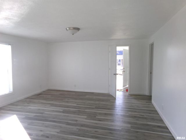 402 N Cochran Street, West Frankfort, IL 62896