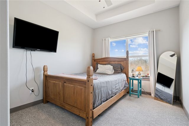 812 Old Mill Lane, Solon, IA 52333