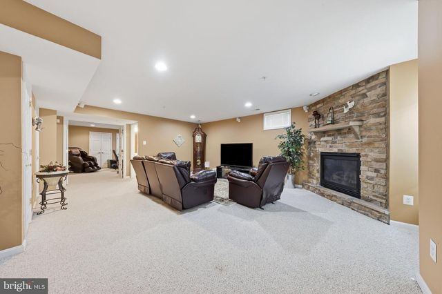 3648 ISLINGTON ST, Frederick, MD 21704