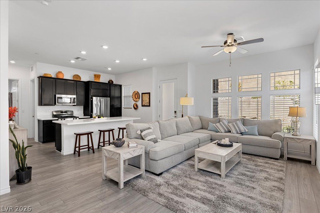 905 Belleforte Lane, Las Vegas, NV 89138 — photo 2