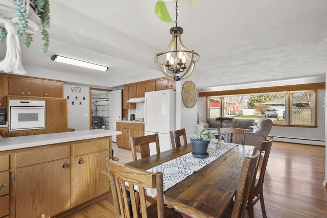 487 W Main Street, Evansville, WI 53536