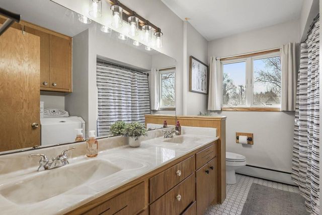 487 W Main Street, Evansville, WI 53536