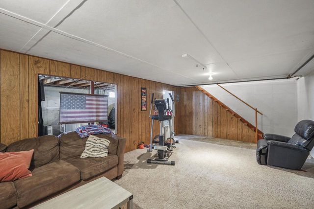 487 W Main Street, Evansville, WI 53536