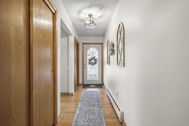 487 W Main Street, Evansville, WI 53536