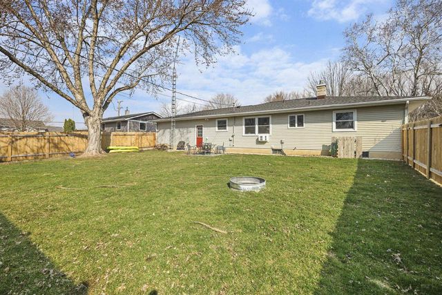 487 W Main Street, Evansville, WI 53536