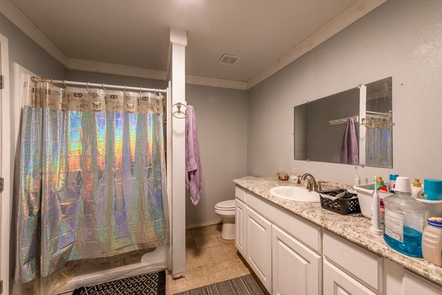 147 Lago Dr, Sandia, TX 78383