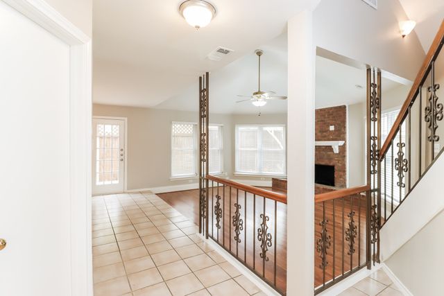 1105 Carrington Court, Irving, TX 75060