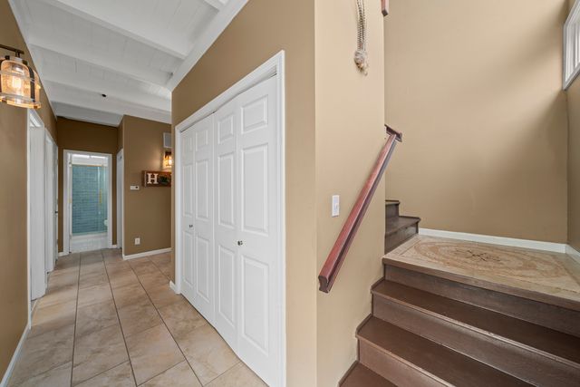 1740 Holiday Drive, Lake Holiday, IL 60548