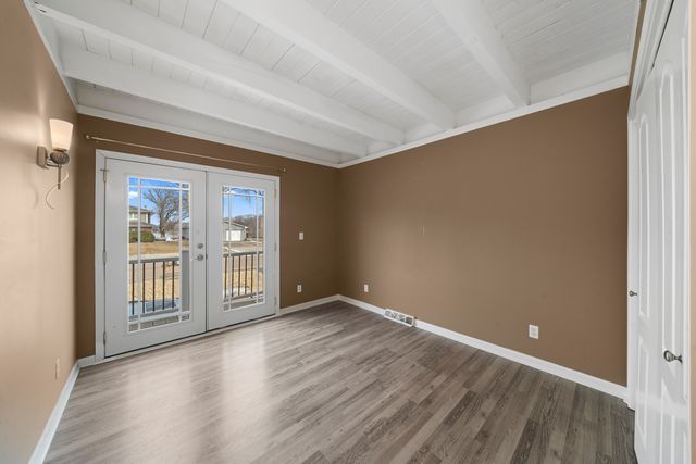 1740 Holiday Drive, Lake Holiday, IL 60548