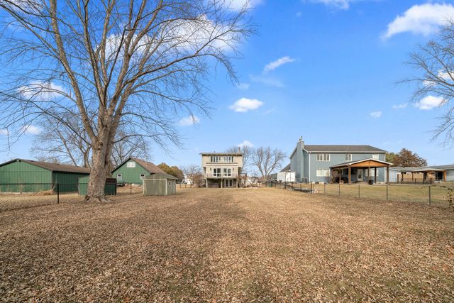 1740 Holiday Drive, Lake Holiday, IL 60548