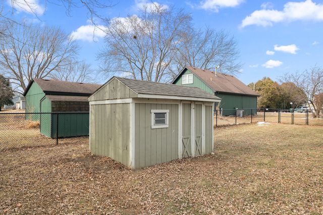 1740 Holiday Drive, Lake Holiday, IL 60548