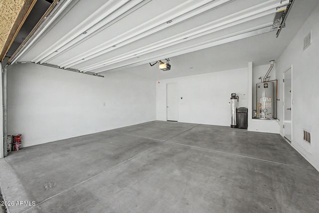 2011 W YELLOWBIRD Lane, Phoenix, AZ 85085