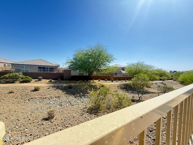 2011 W YELLOWBIRD Lane, Phoenix, AZ 85085